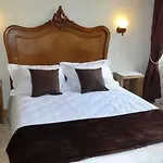 بيت ضيافة L'heureux Lay 3*